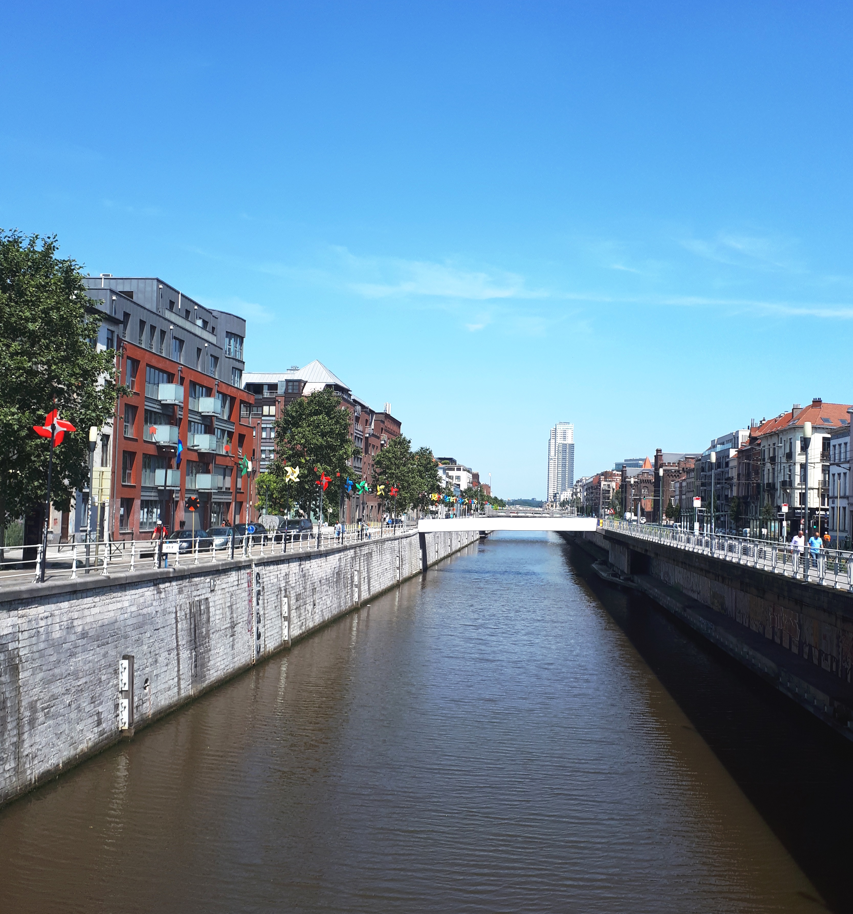 Molenbeek passerelle quai charbonnages 03 s