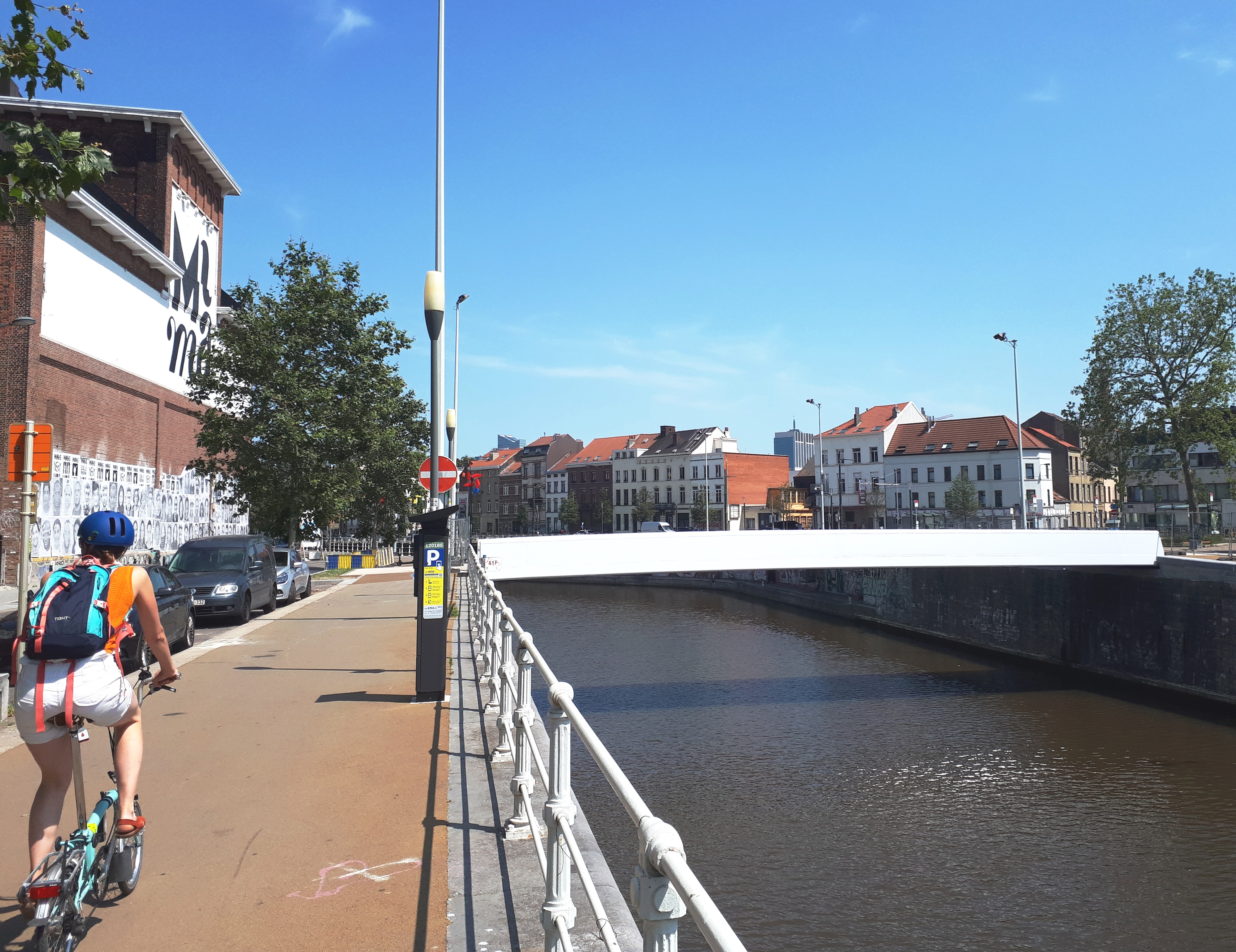 Molenbeek passerelle quai hainaut 01